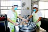 Chuẩn bị phần ăn cho người bệnh