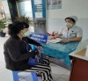 ẢNH: HƯỚNG DẪN VÀ TƯ VẤN NGƯỜI BỆNH